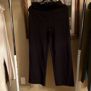 Woman’s Halara pants medium like new